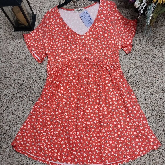 Haptics Dresses & Skirts - 3703 Size Medium Haptics Orange Floral Dress.
